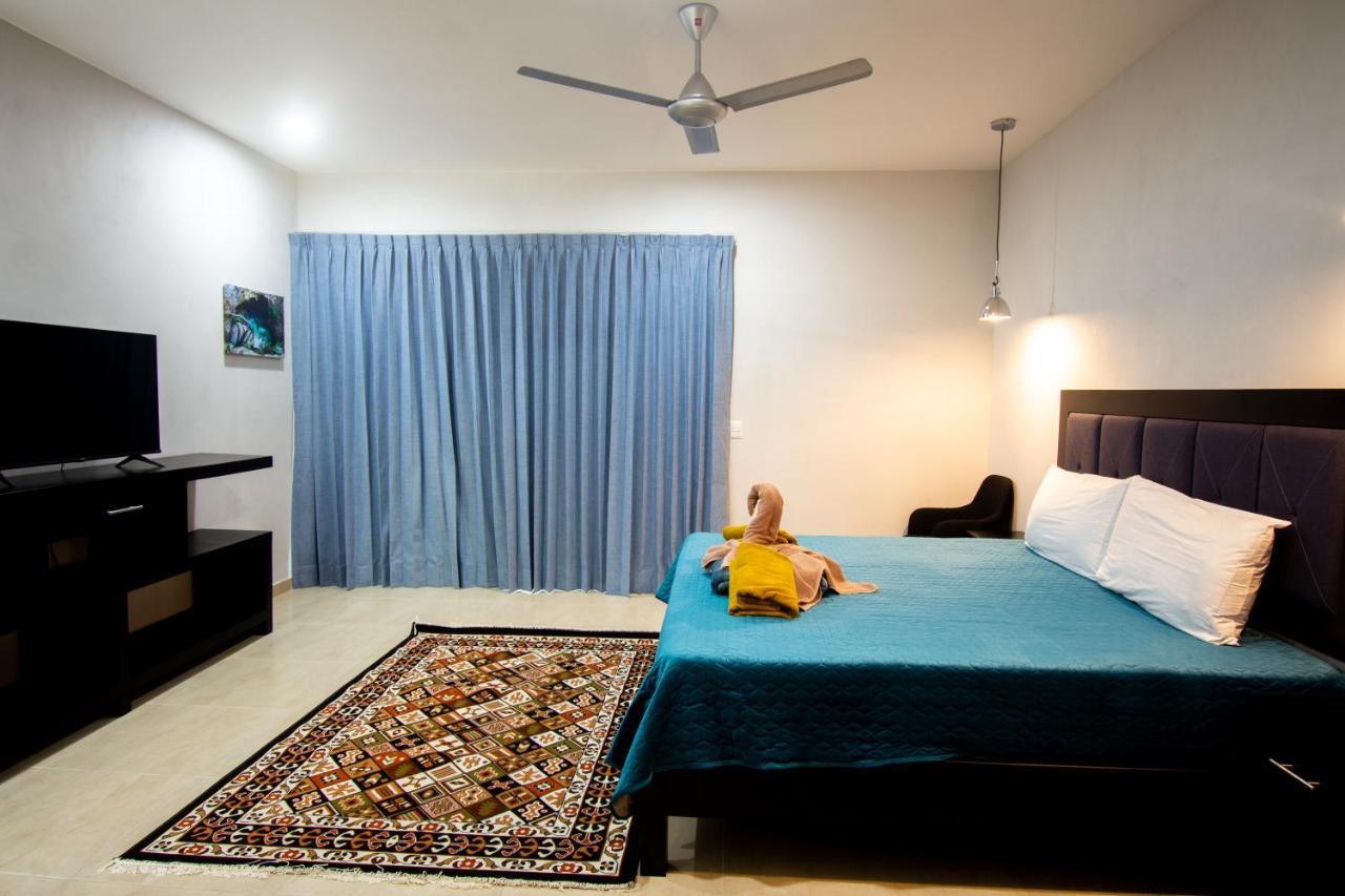 Hotel Casa Tortuga Tulum - Cenotes Park Inclusive 외부 사진 A bedroom in a hotel