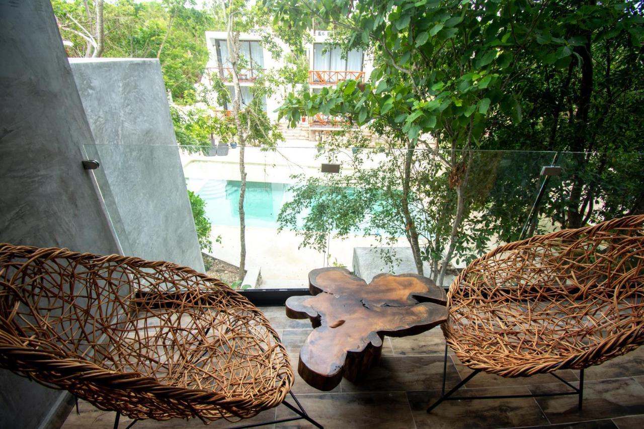 Hotel Casa Tortuga Tulum - Cenotes Park Inclusive 외부 사진 View from the hotel