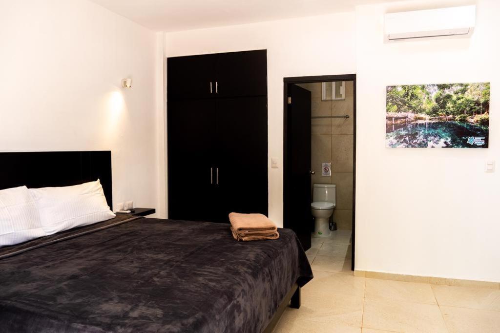 Hotel Casa Tortuga Tulum - Cenotes Park Inclusive 외부 사진 A bedroom in the hotel